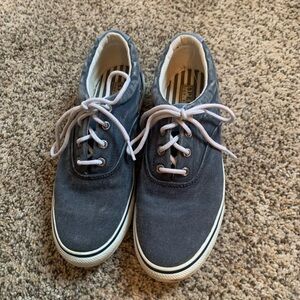 SPERRY Striper II CVO Sneaker
Navy Blue size 6.5 W || 5 M
